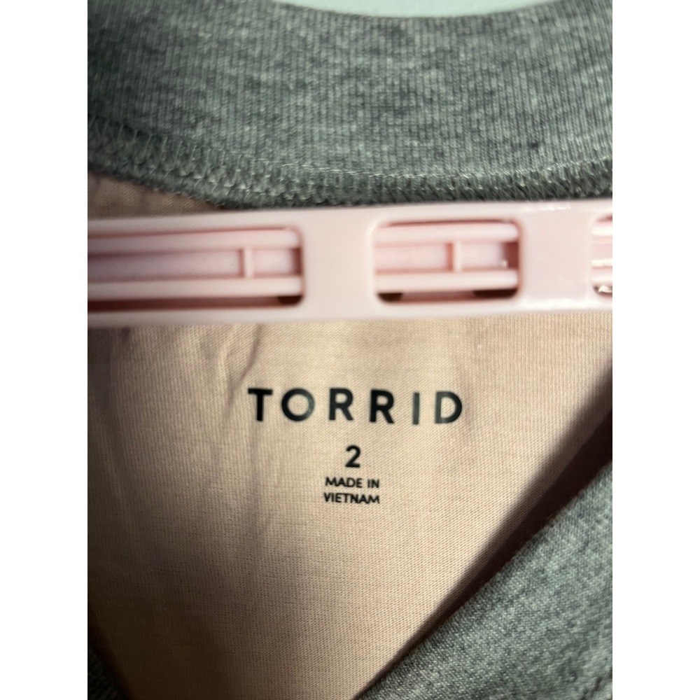 NWT Torrid Skull Floral Classic Fit Crew Heritage Jersey Tee 2X - Picture 10 of 11